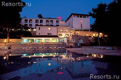 Marina Hotel 5
